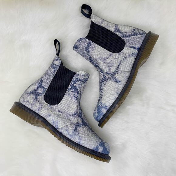 NWOT DR. MARTENS Flora Asciano Chelsea Boot faux snakeskin leather gray white - Picture 12 of 13